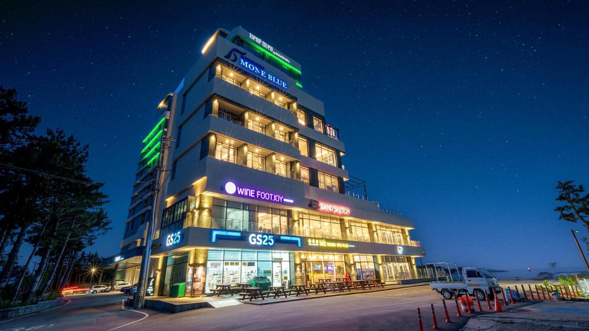 Goseong Moneblue Pension ภายนอก รูปภาพ